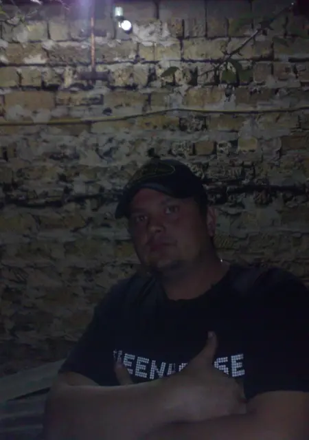 Фарамир из Шахтерска, мне 41, познакомлюсь для постоянных отношений