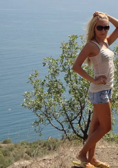 Настя з Черкас, мені 38 років, познайомлюсь для приємного проведення часу