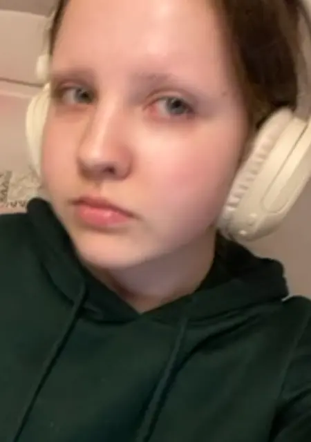 Я Rita, 18, из Парижа, ищу знакомство для дружбы