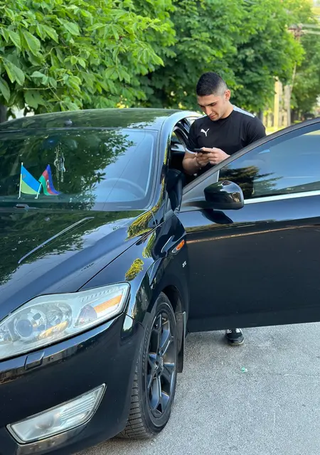 Я Никита, 26 років з Кам'янське, шукаю знайомство для вірт