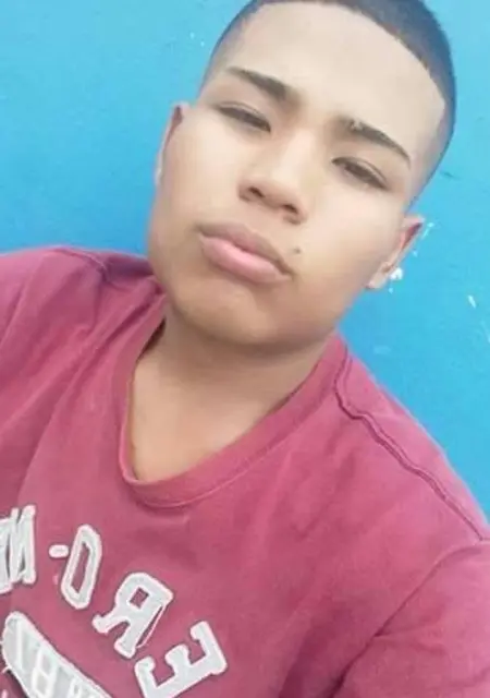 Brayan из Аподаки, мне 24, познакомлюсь без обязательств