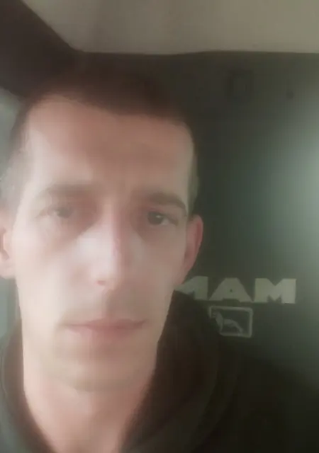 Bogdan з Умани, шукаю на сайті відкриті стосунки