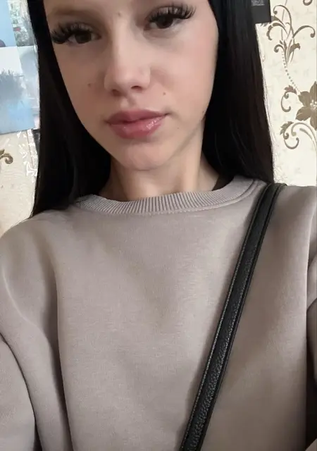Кристина из Софии, мне 23, познакомлюсь для вирта
