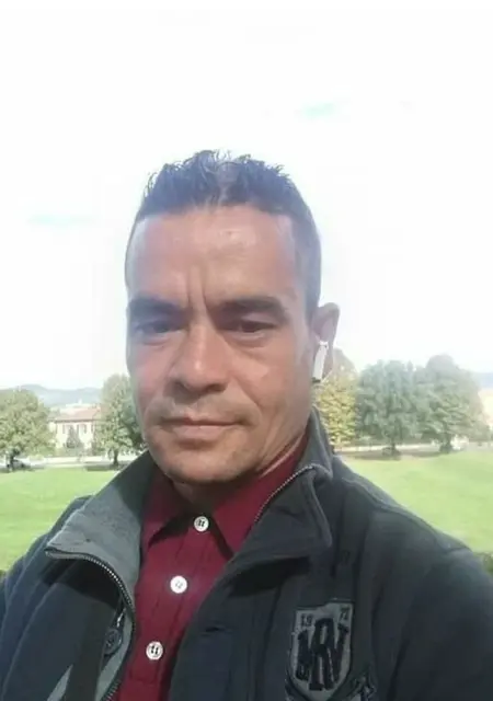 Я Simone, 38, знакомлюсь в Риме