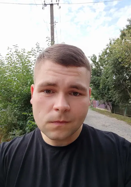 Андрей из Винницы, ищу на сайте дружбу