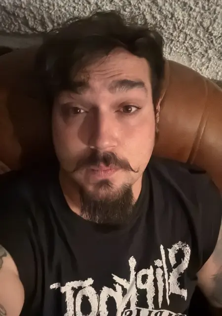 Soy Diehger, 34 años de Madrid, busco conocer gente para relación a largo plazo