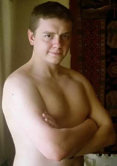 Я Макс, 38, знакомлюсь без обязательств в Ужгороде