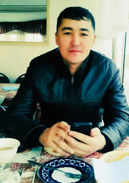 Канат из Алматы, мне 43, познакомлюсь для постоянных отношений