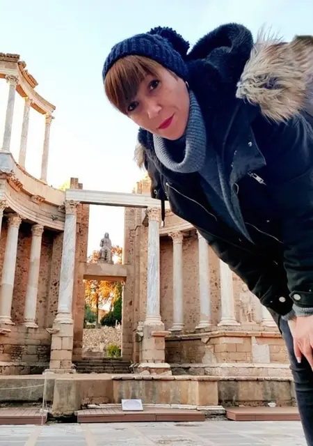 Ruth из Мадрида, мне 43, познакомлюсь