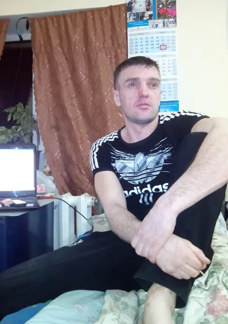 Я Руслан, 43, знакомлюсь без обязательств в Каменце