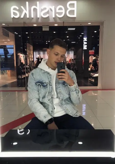 Я Artem, 25 років, знайомлюсь для приємного проведення часу у Черкасах