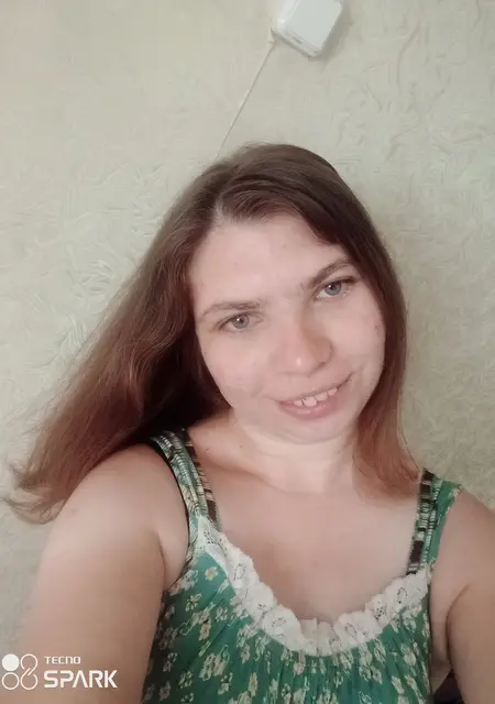 Я Алена, 25, знакомлюсь без обязательств в Запорожье