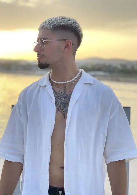 Soy Jess, 22 años, conociéndome para chatear en El Prat de Llobregat