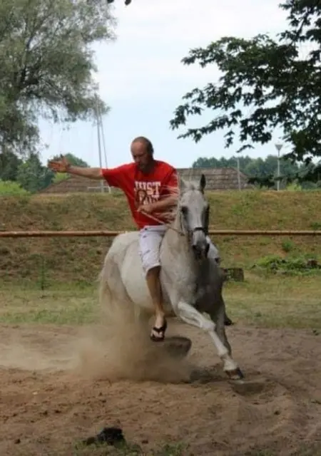 Я Czarek, 32, знакомлюсь в Варшаве