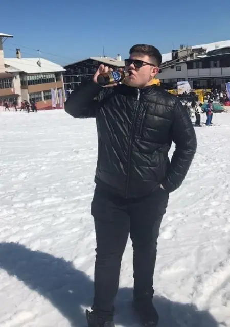 Я Atakan, 43, знакомлюсь в Стамбуле