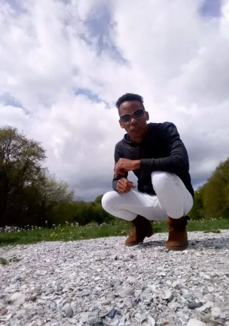 Raul из Мадрида, мне 42, познакомлюсь на одну ночь