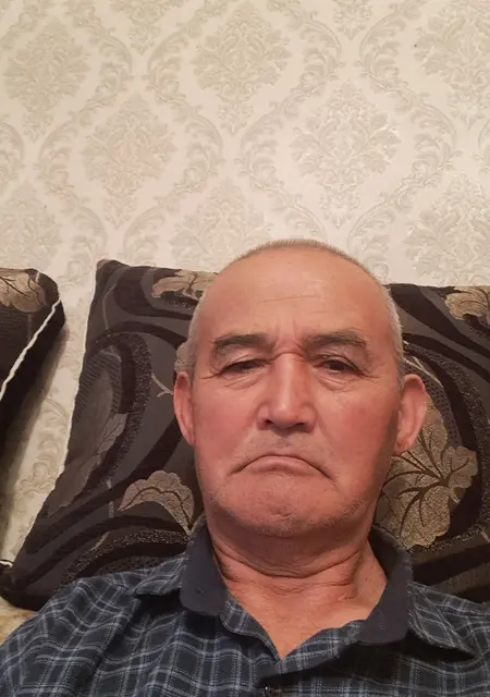 Мейрбек из Алматы, ищу на сайте знакомства на одну ночь