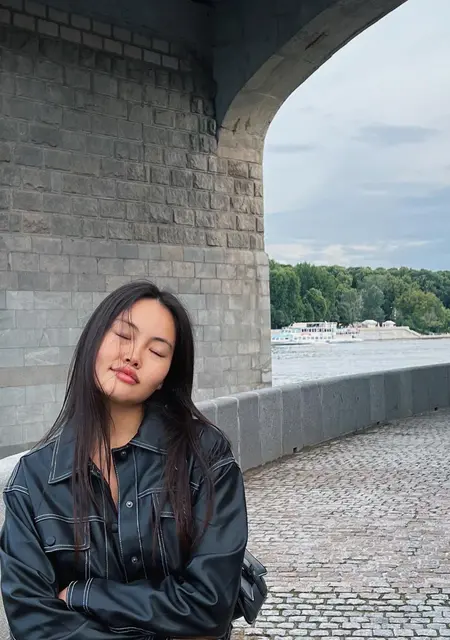 Я Лиза, 27, знакомлюсь для дружбы в Киеве