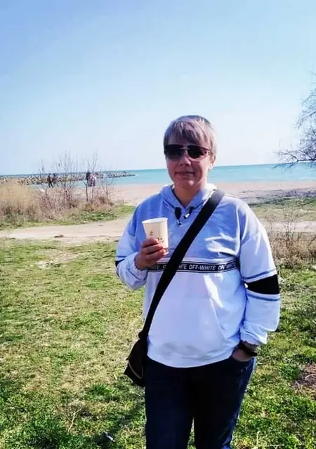 Я Anna, 47, из Одессы, ищу знакомство для приятного времяпровождения