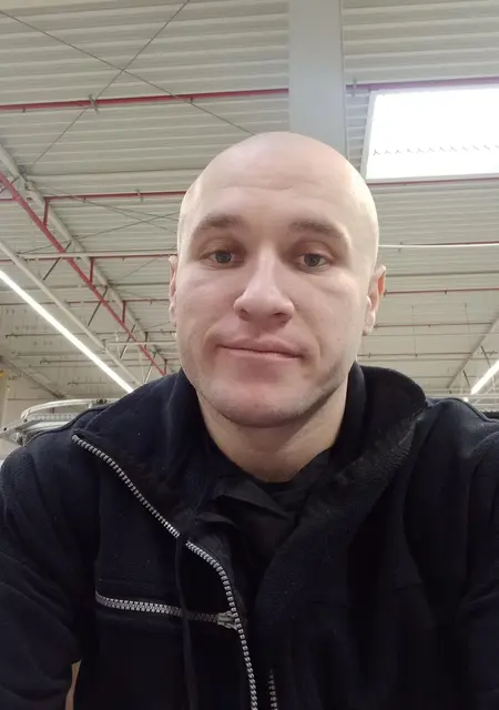 Вадим из Краматорска, ищу на сайте знакомства на одну ночь