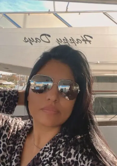 Julissa из Рима, мне 35, познакомлюсь