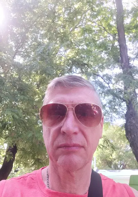 Alex из Одессы, мне 59, познакомлюсь без обязательств