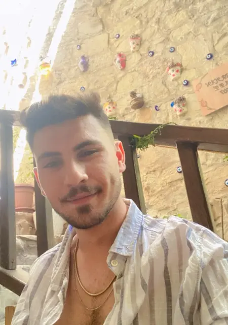 Я Mert, 25, знакомлюсь без обязательств в Османии