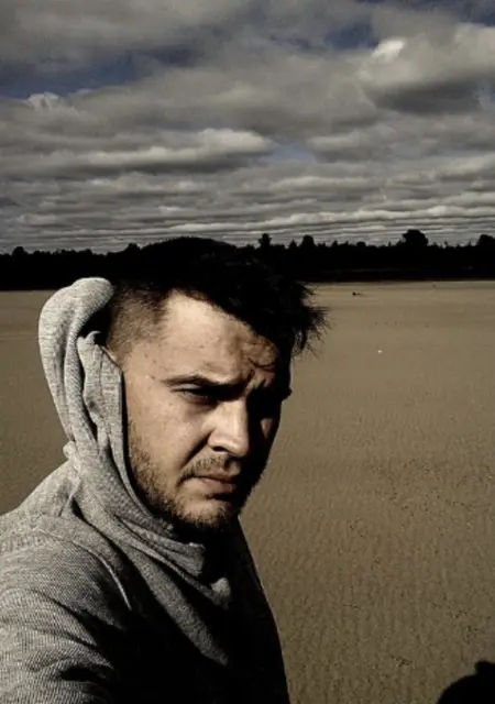 Сергей з Херсона, шукаю на сайті знайомства без зобов'язань