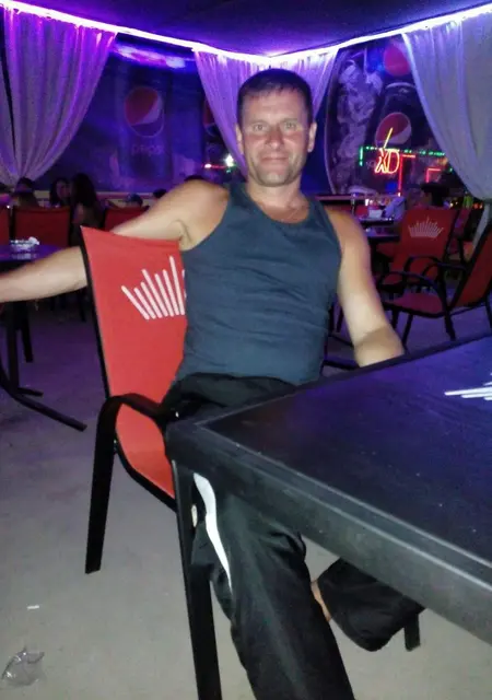 Я Руслан, 50, из Львова, ищу знакомства на одну ночь