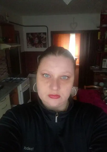 Я Veronika, 38, из Праги, ищу знакомство