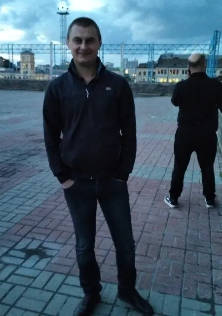 Я Руслан, 34, знакомлюсь без обязательств в Мерефе