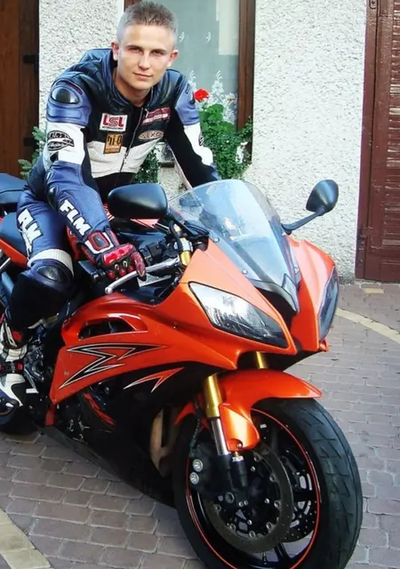 Виталий из Винницы, ищу на сайте знакомства на одну ночь