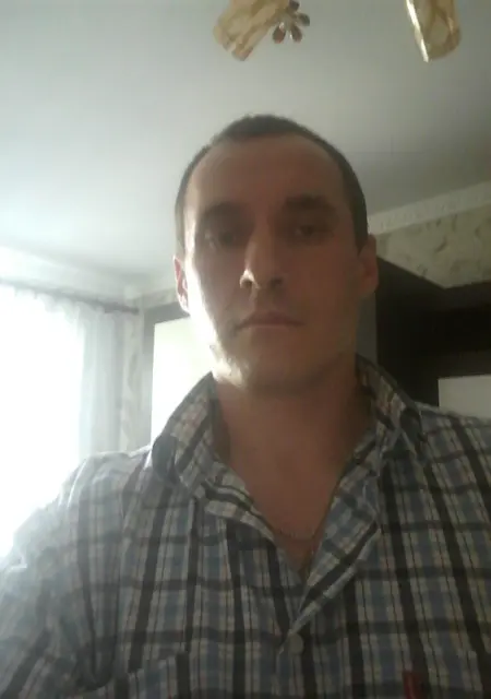 Саша из Кривого Рога, ищу на сайте знакомства без обязательств