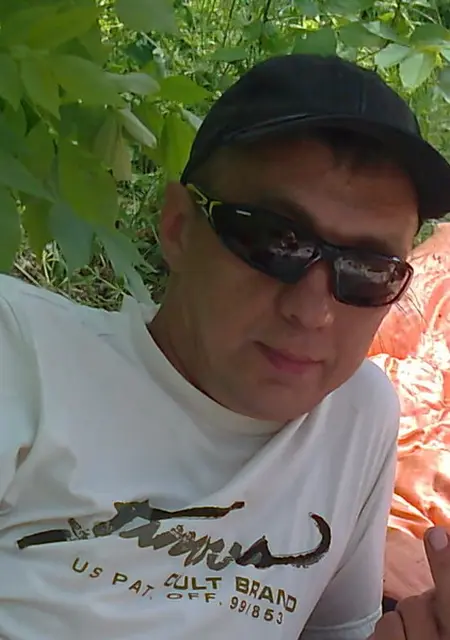 Valeron из Луганска, ищу на сайте приятное времяпровождение