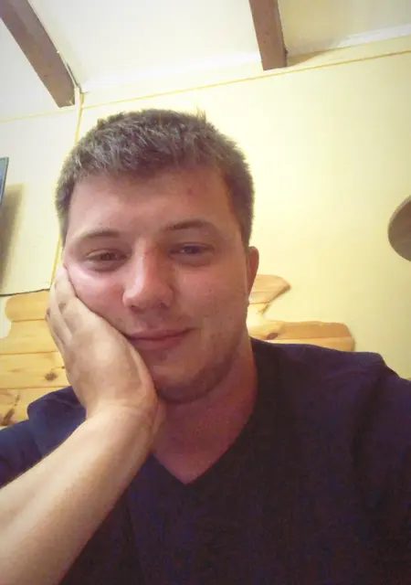 Дима из Бреста, ищу на сайте общение