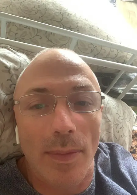 Ден з Львова, шукаю на сайті постійні стосунки