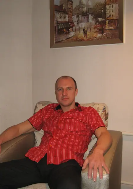 Олег из Донецка, мне 49, познакомлюсь на одну ночь