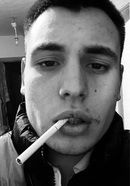 Миша из Донецка, ищу на сайте открытые отношения