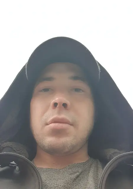 Я Миша, 30, из Жодино, ищу знакомства без обязательств