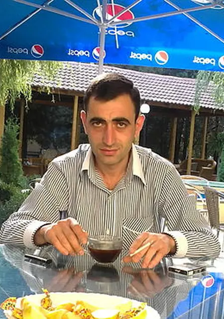 Я Garik, 43, знакомлюсь без обязательств в Ереване