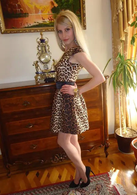 Varduhi из Еревана, ищу на сайте приятное времяпровождение