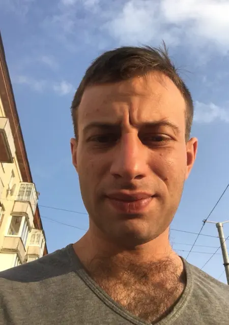 Я Александр, 34, из Житомира, ищу знакомства без обязательств