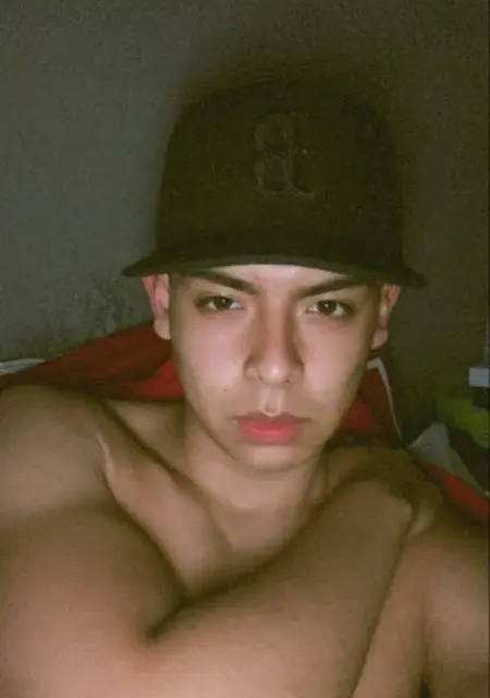 Brandon из Сан-луис-потоси, мне 27, познакомлюсь для вирта