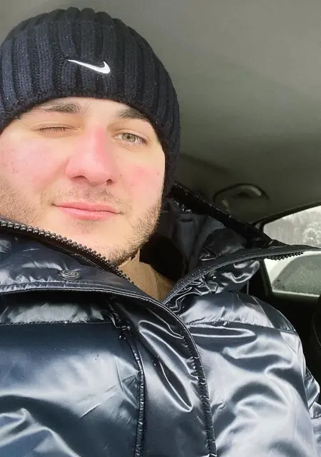 Я Руслан, 28, знакомлюсь для общения в Оулу