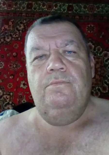 Влад из Амстердама, мне 67, познакомлюсь для приятного времяпровождения