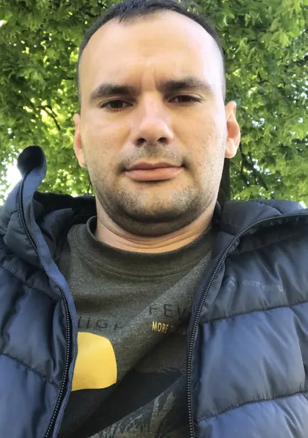 Roman из Киева, ищу на сайте знакомства без обязательств