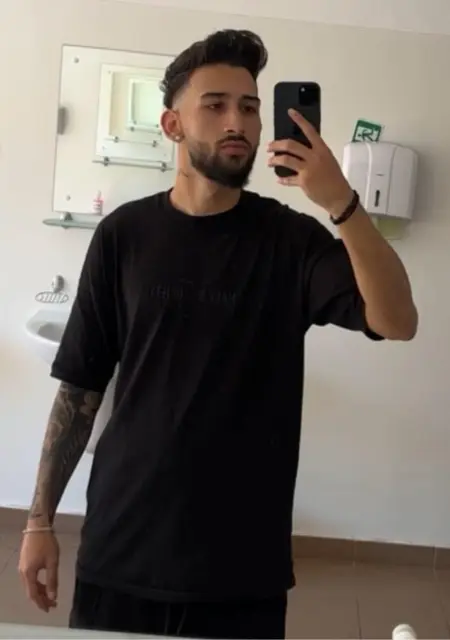 Alessio из Бухареста, ищу на сайте постоянные отношения