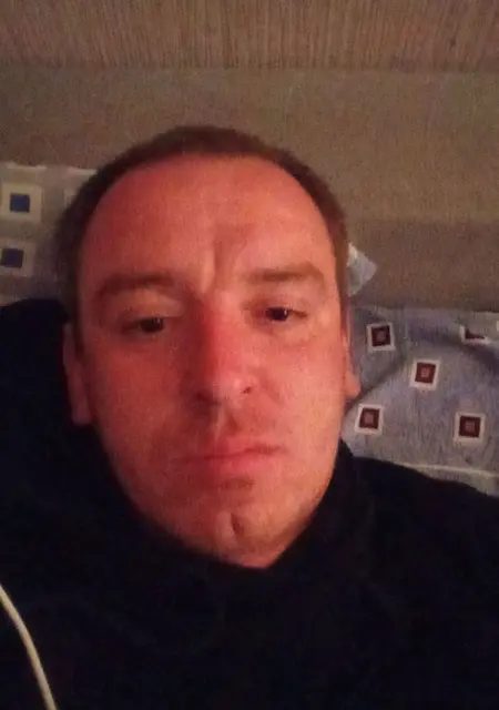 Я Александр, 36, из Львова, ищу знакомства без обязательств