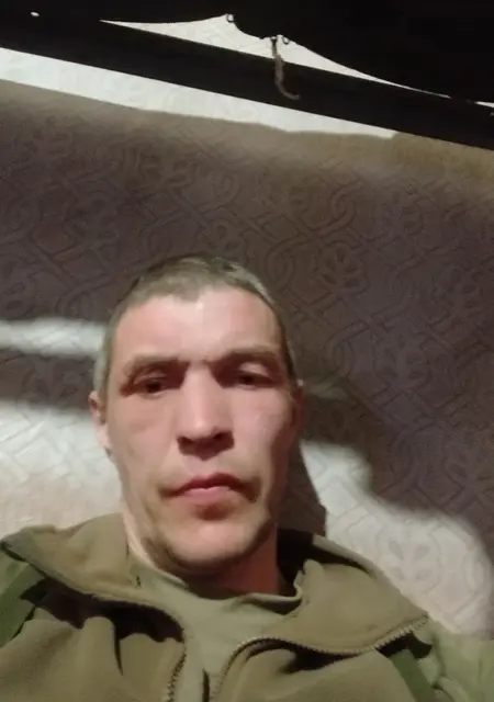 Я Алексей, 44, из Луганска, ищу знакомство для общения