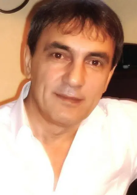 Сергей из Харькова, мне 49, познакомлюсь для приятного времяпровождения